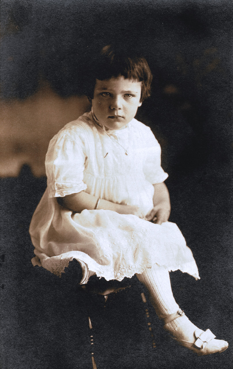 17-00-00, 01, Blanche Klingestein