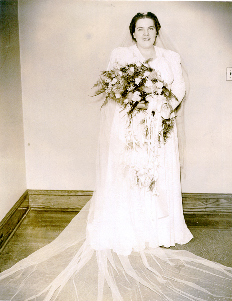 41-06-29, 02, Wedding, Blanche Klingelstein and Joe Bruno