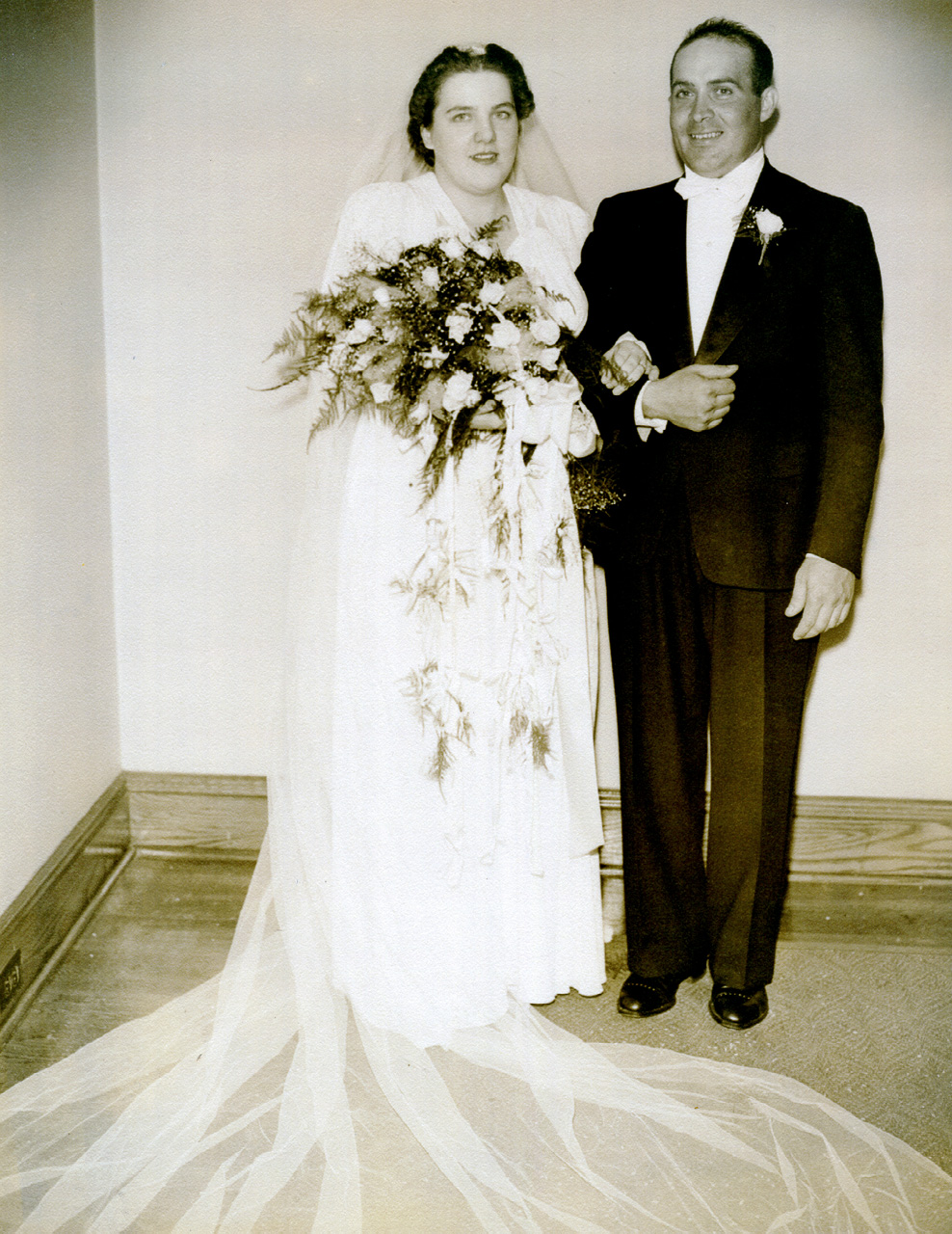 41-06-29, 13, Wedding, Blanche Klingelstein and Joe Bruno