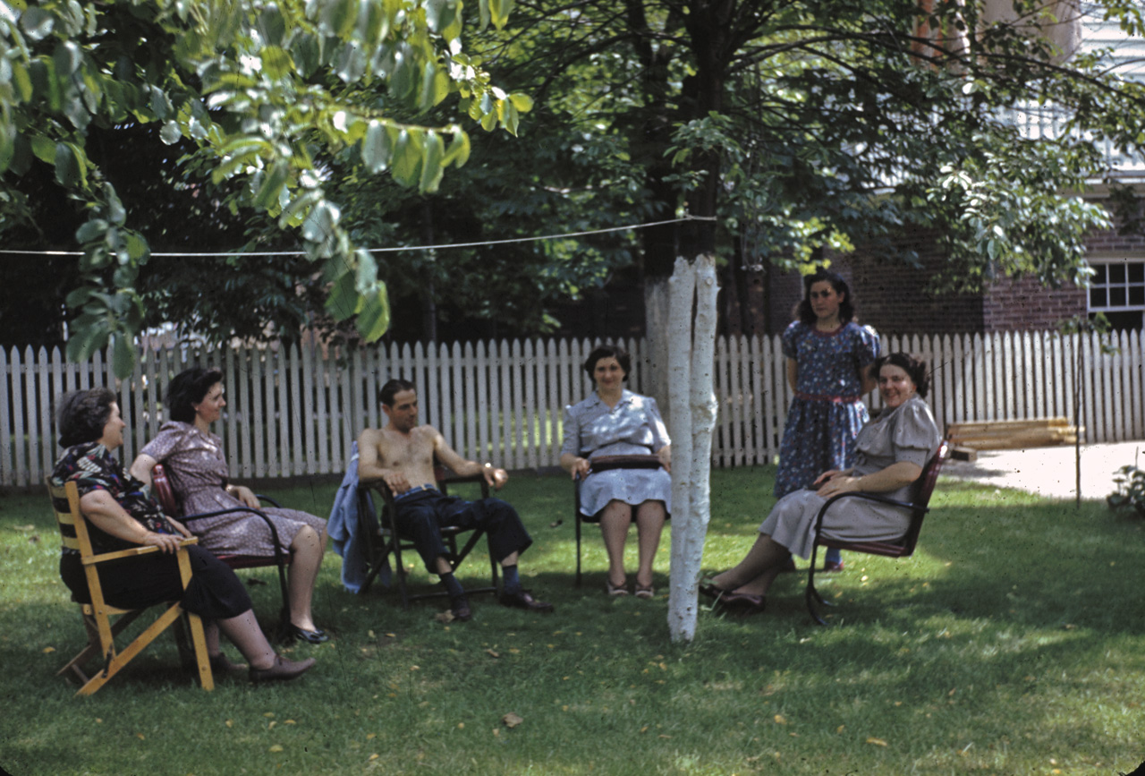 42-05-30, 13, Nana, Millie, Joe, Kate, Millred, Blanche