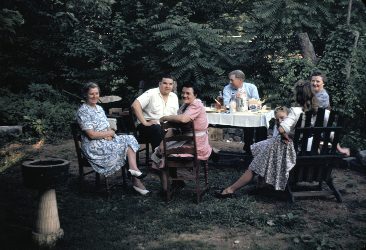 42-06-21, 01, Bertie, Buddy, Nan, Hennice, Adele, Dot, Alice