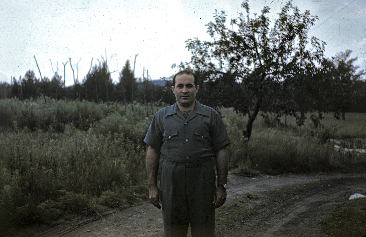 42-06-28, 07, Joseph Bruno on road at Libetry NJ