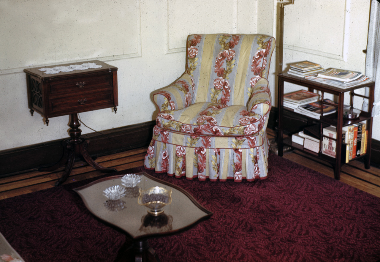 42-06-29, 02, Joe's Chair