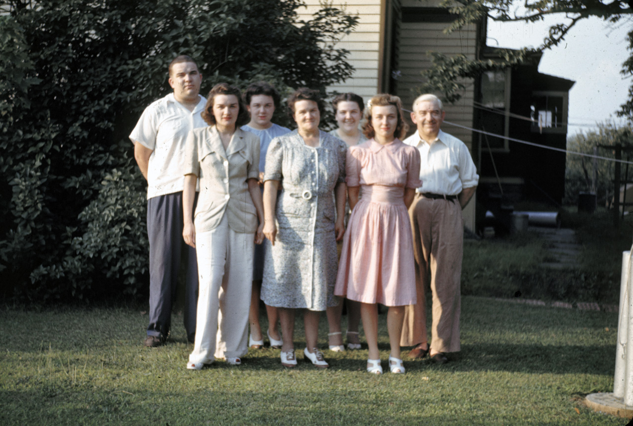 42-07-19, 07, Buddy, Doris, Blanche, Pop, Marie, Nan, Alice