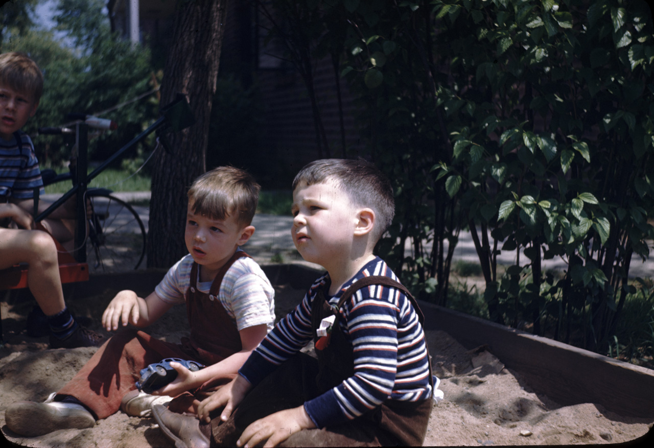 46-05-25, 02, Richard, Georgie, Francis