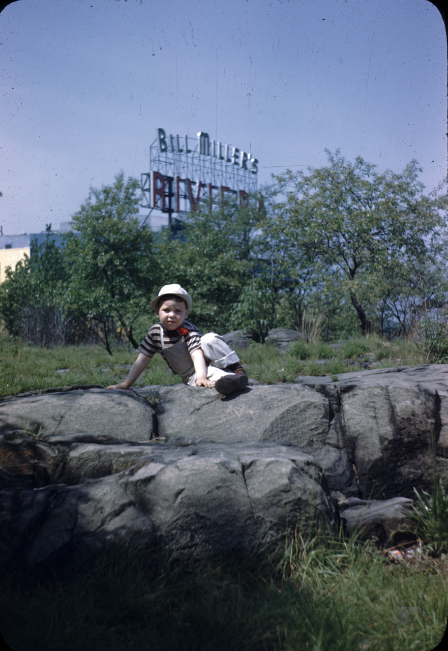 46-05-25, 07, Francis at the Riviera