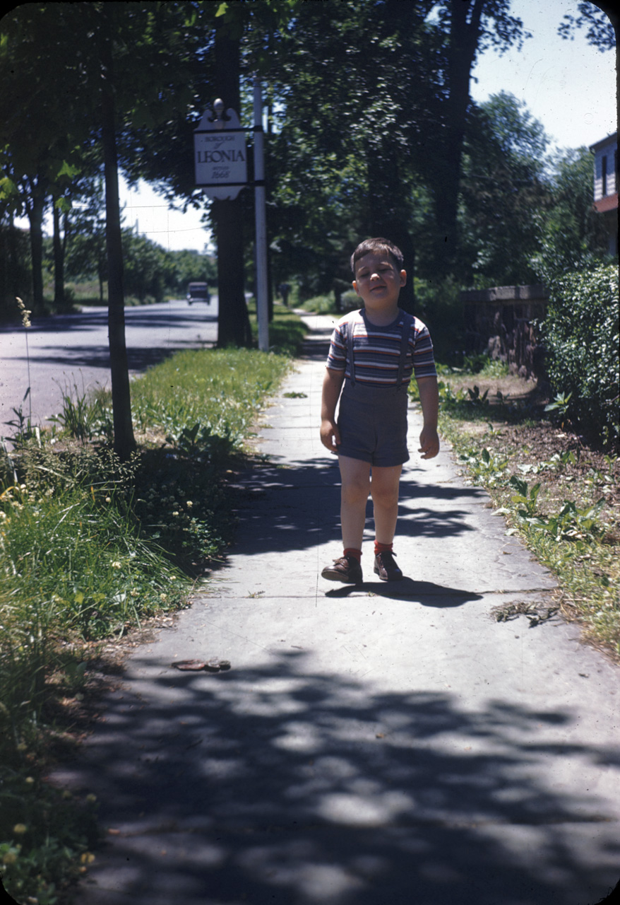 46-09-01, 01, Labor Day, Francis Bruno