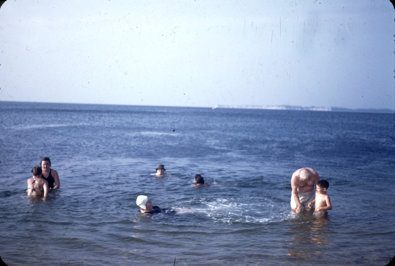 47-07-27, 15, Alice Doris Buddy Marie Blanche Pop Francis