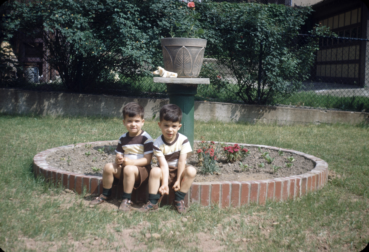 50-06-11, 01, Teddy and Tommy Bruno