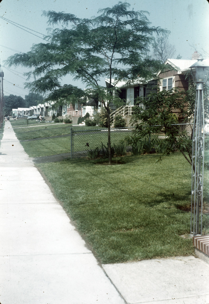 62-06-01, 13, Looking West, Saddle Brook, NJ