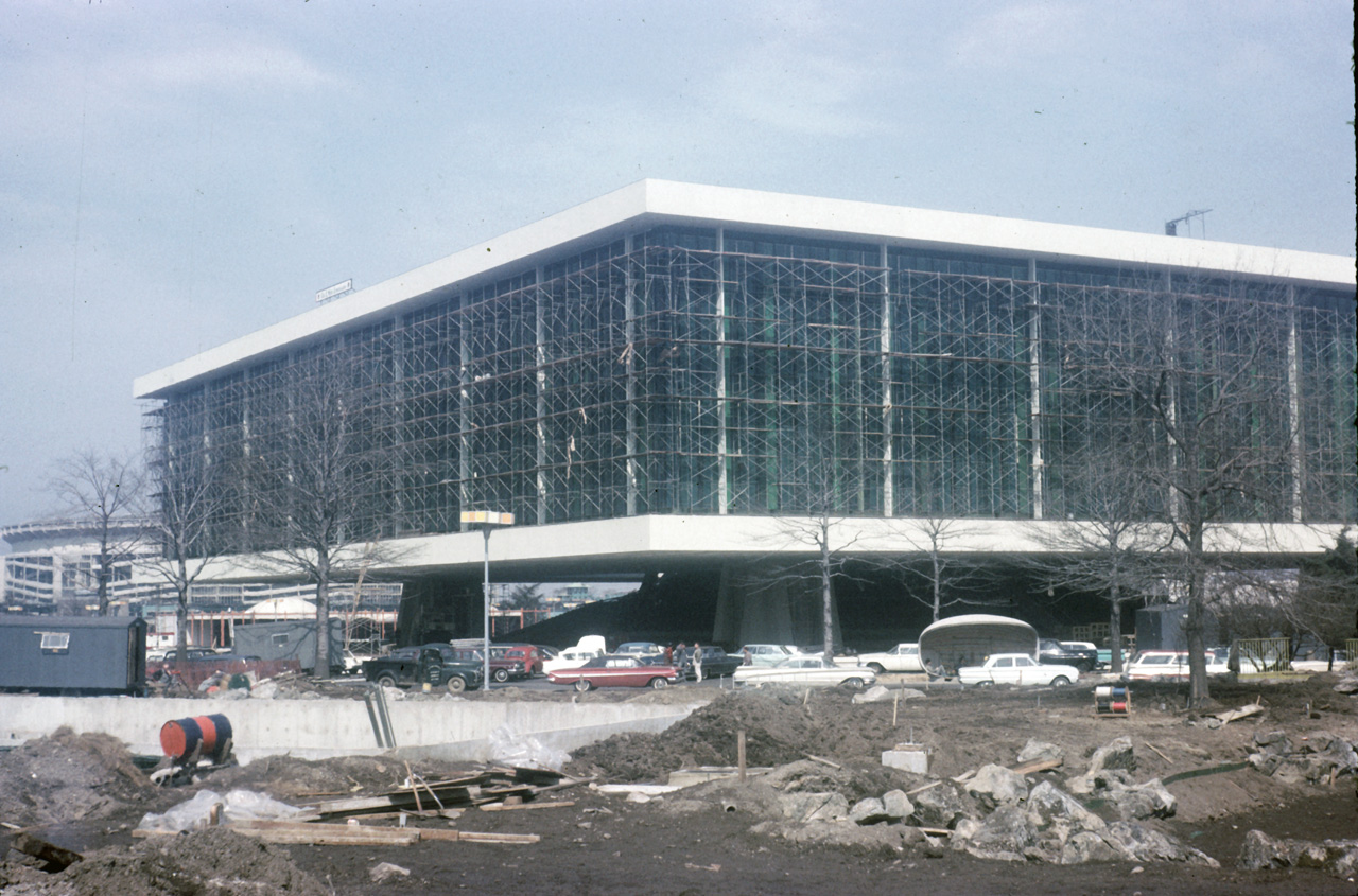 64-03-24, 10, World's Fair, under construction