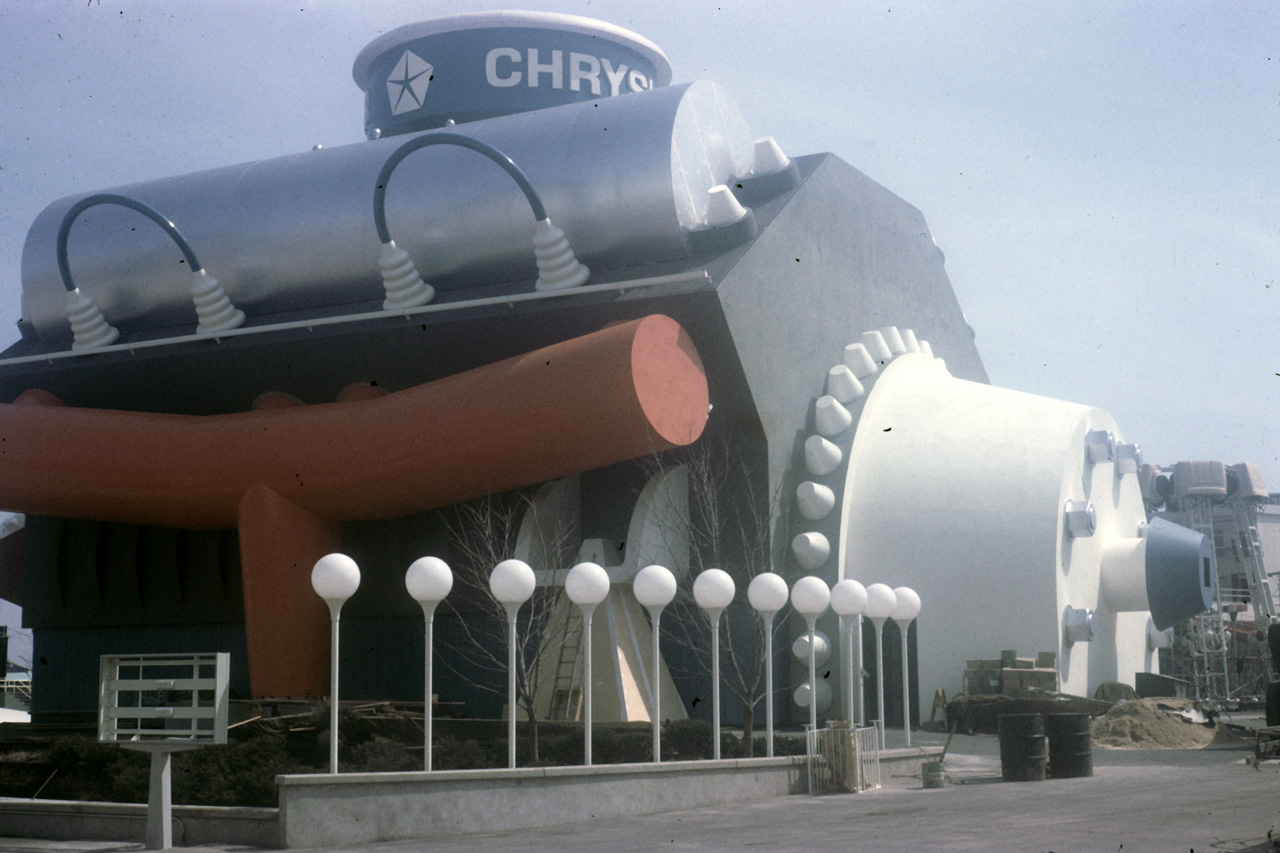64-03-24, 16, World's Fair, under construction