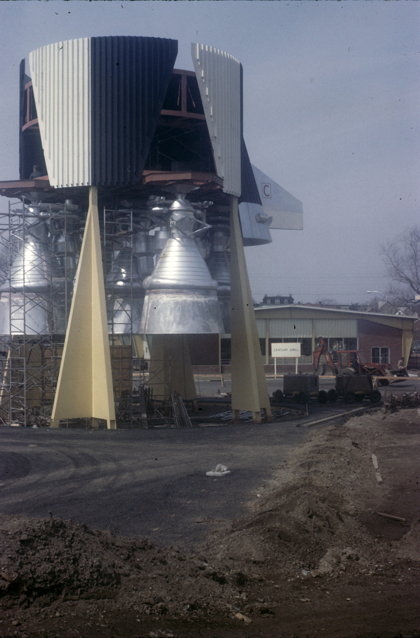 64-03-24, 28, World's Fair, under construction