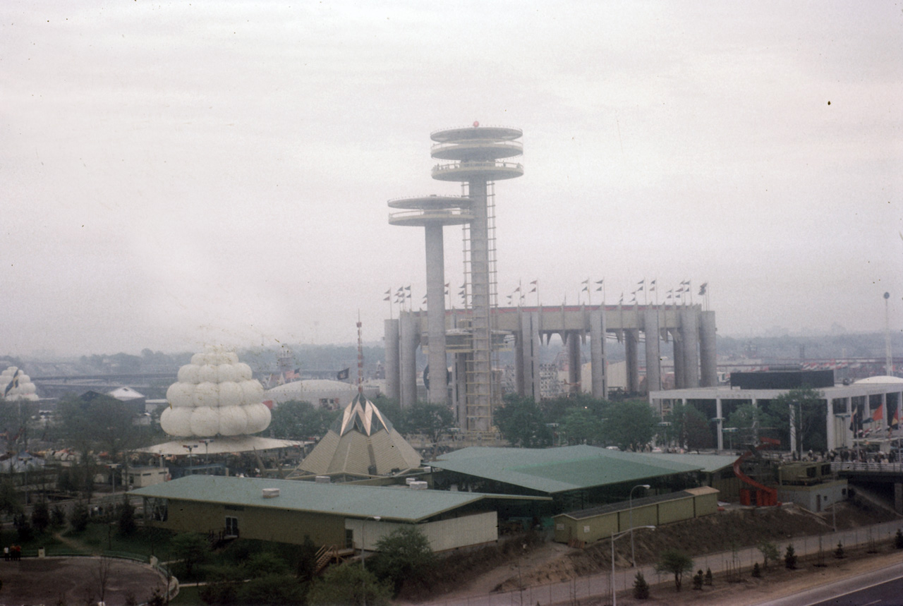64-05-09, 04, Worlds Fair, NY