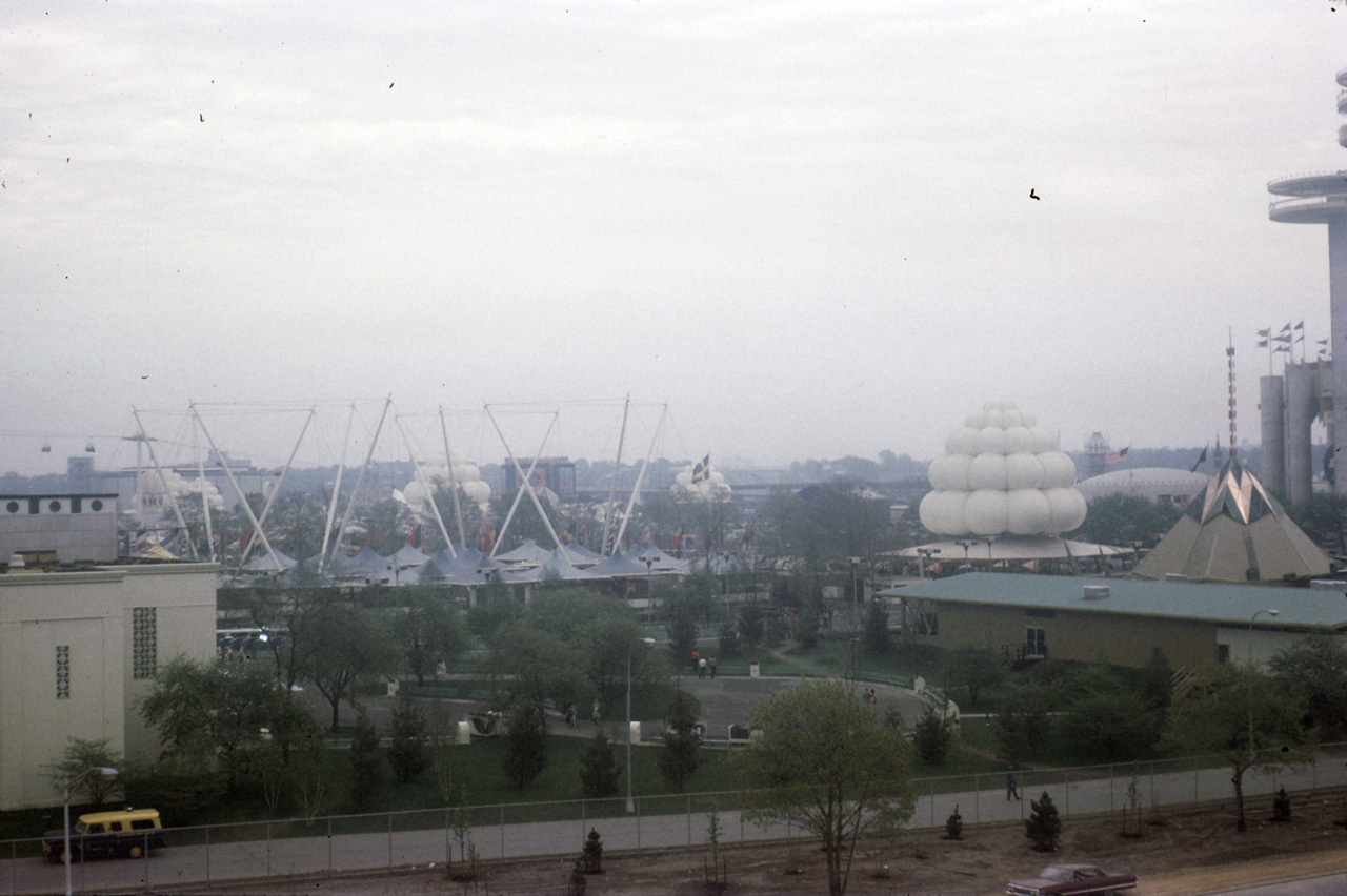 64-05-09, 05, Worlds Fair, NY