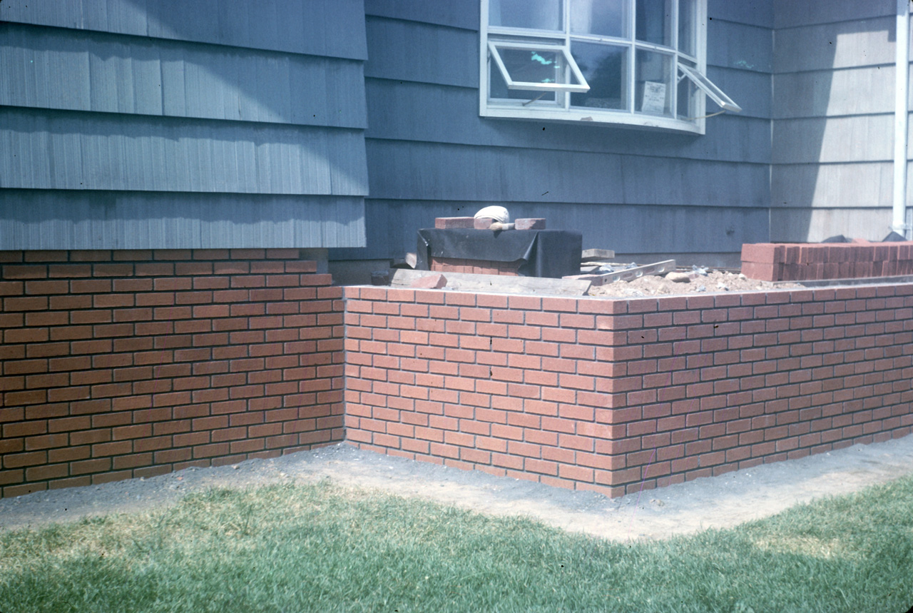 64-06-01, 03, 177 Colonial Ave, Saddle Brook, NJ