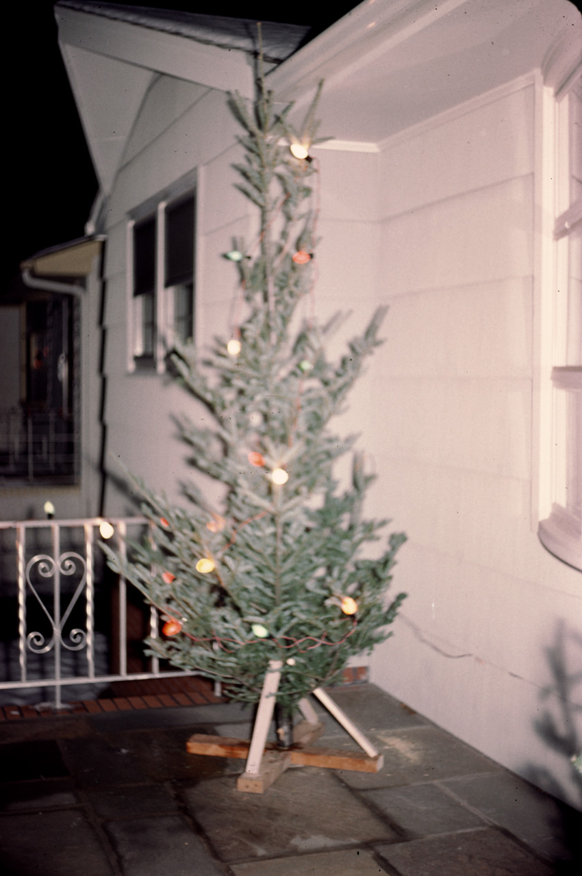 64-12-20, 01, Christmas, Saddle Brook, NJ