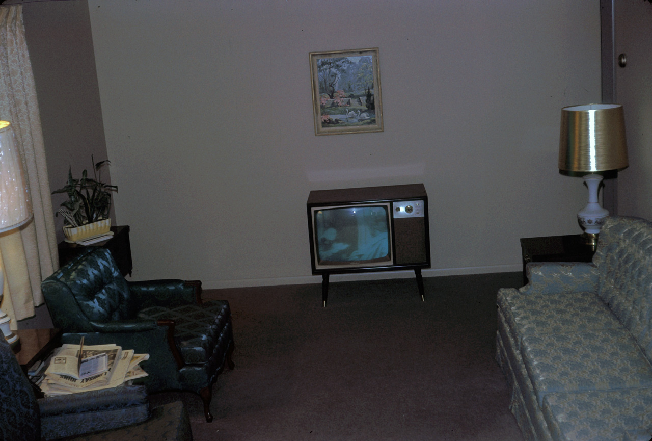 65-10-15, 03, Living Room Section, Saddle Brook, NJ