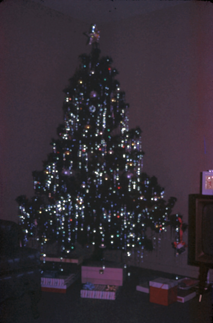65-12-24, 10, Christmas, Saddle Brook, NJ