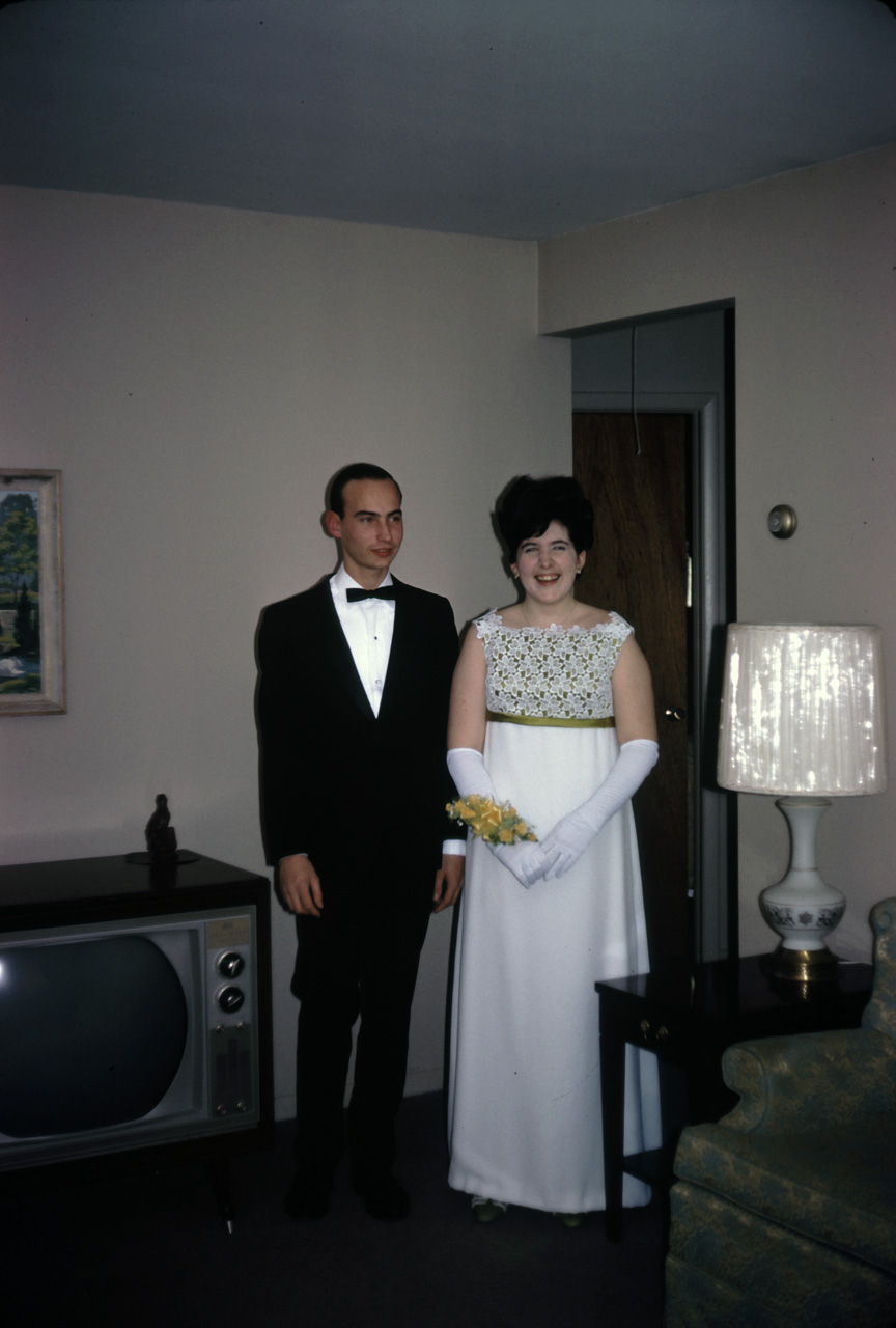 68-03-22, 04, Senior Ball, Janice and Roy, Saddle Brook, NJ