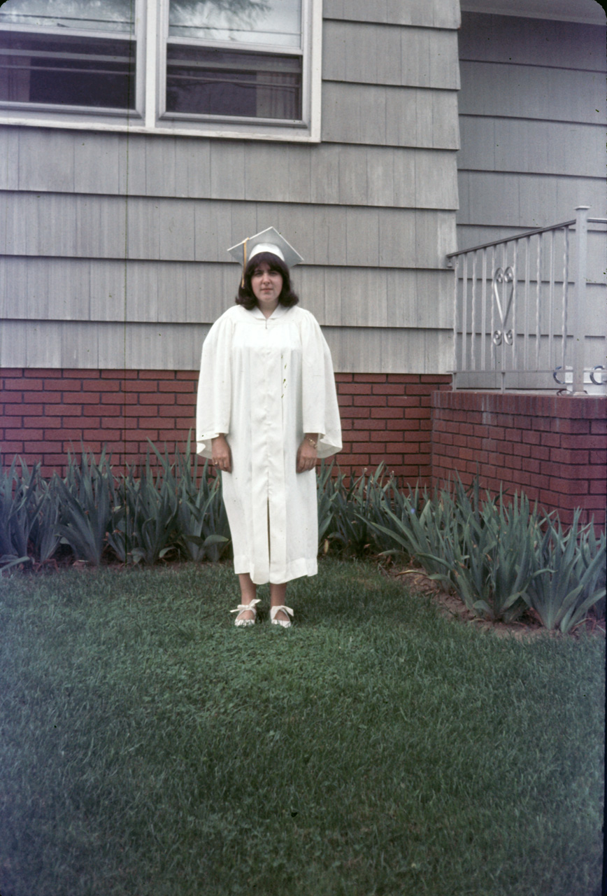 68-06-01, 03, Graduation, Janice, Saddle Brook, NJ