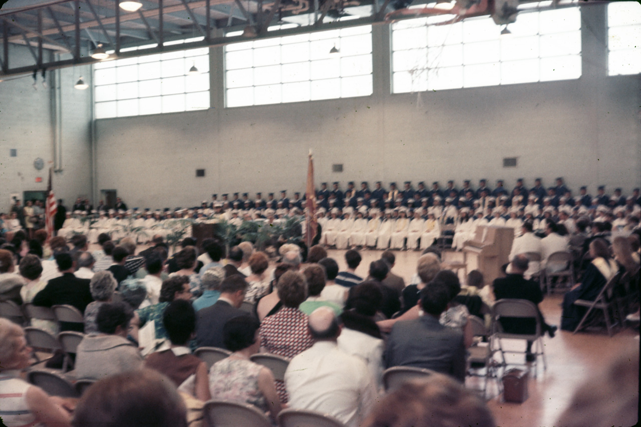68-06-01, 05, Graduation, Janice, Saddle Brook, NJ