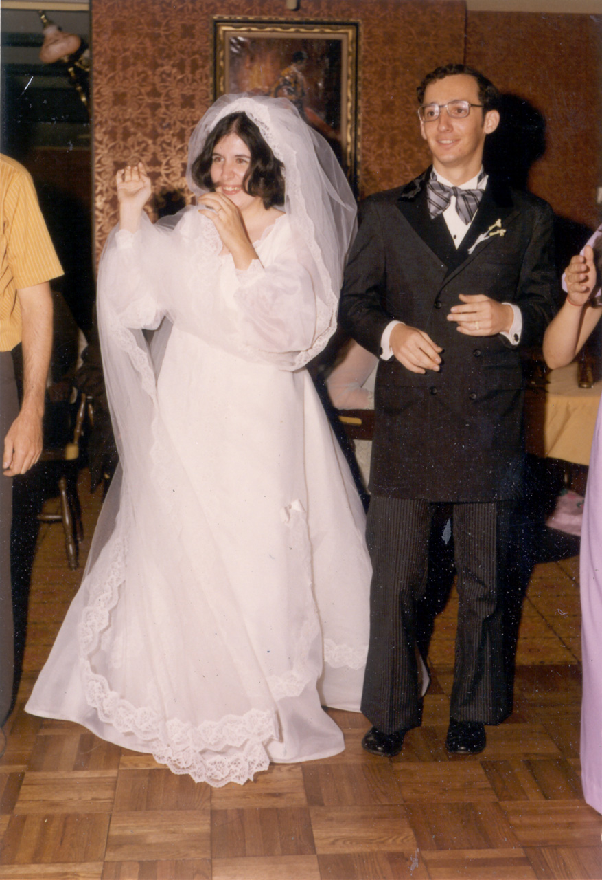 71-06-12, 029, Janice and Bob, Janice's Wedding